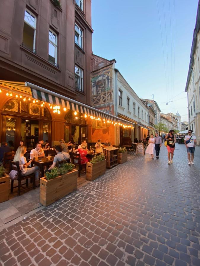 Апартаменти Королівські На Вулиці Лесі Українки 19 Λβιβ Εξωτερικό φωτογραφία